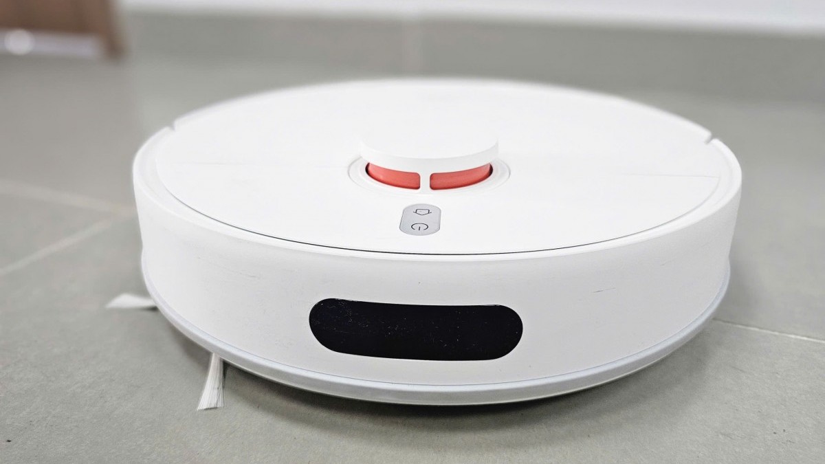 Robot hút bụi Xiaomi S40C thách thức phân khúc giá rẻ