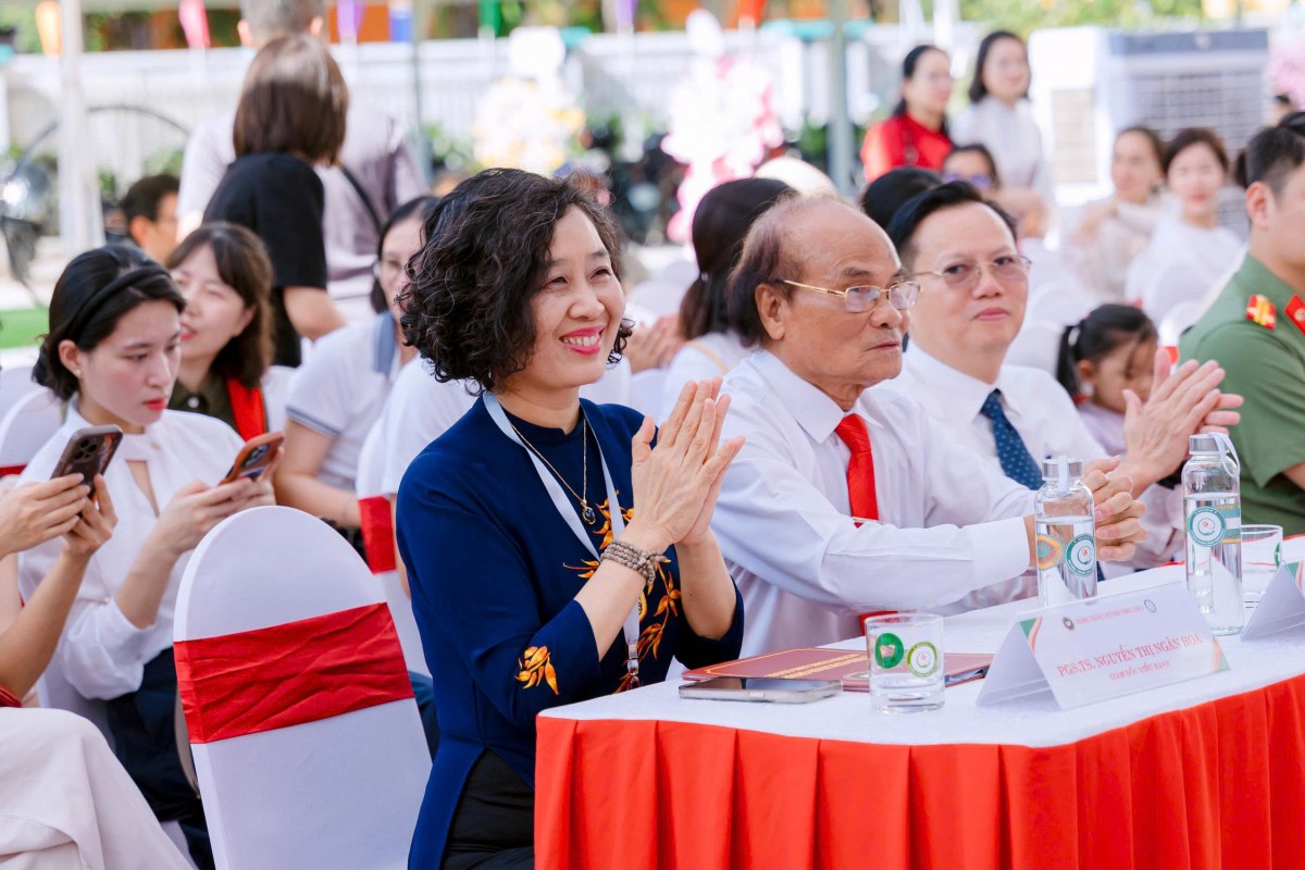 Khánh thành Trường Tiểu học và Trung học cơ sở Victoria Thăng Long 3 tại Hà Nội