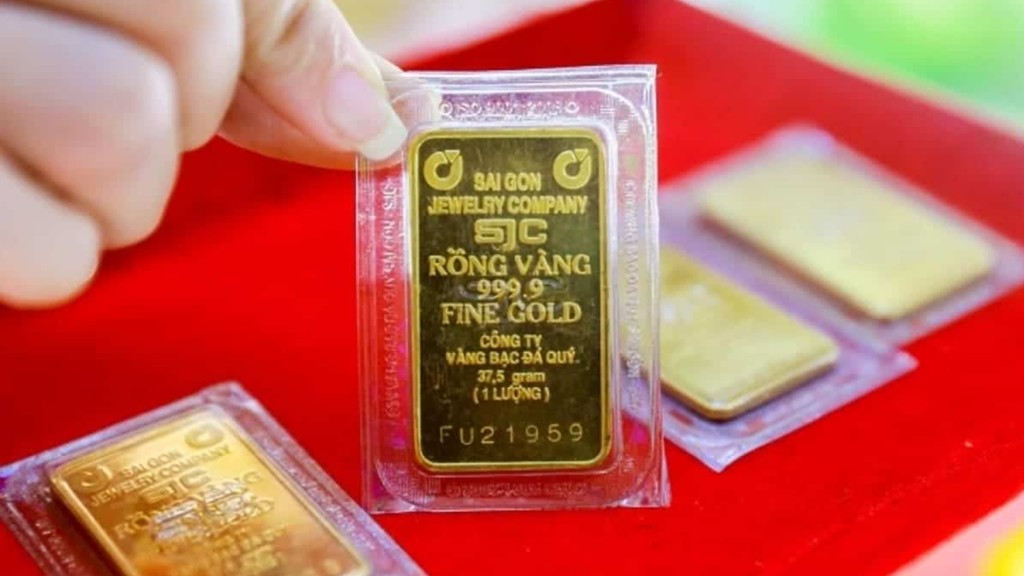 Giá vàng hôm nay 7/9/2025: Vàng SJC lập đỉnh mới 135,4 triệu/lượng