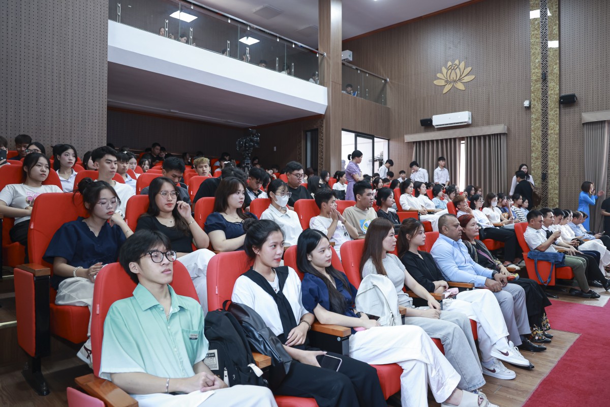 Lần đầu tiên tổ chức “Trải nghiệm Azerbaijan” – Cầu nối giao lưu văn hóa, du lịch và giáo dục quốc tế tại Hà Nội Lần đầu tiên tổ chức “Trải nghiệm Azerbaijan” – Cầu nối giao lưu văn hóa, du lịch và giáo dục quốc tế tại Hà Nội