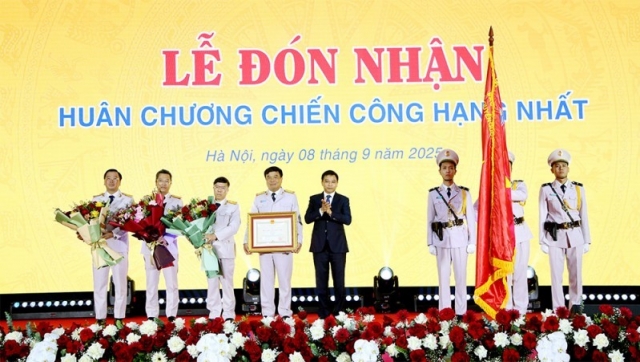 Hải quan Việt Nam đón nhận Huân chương Chiến công hạng Nhất
