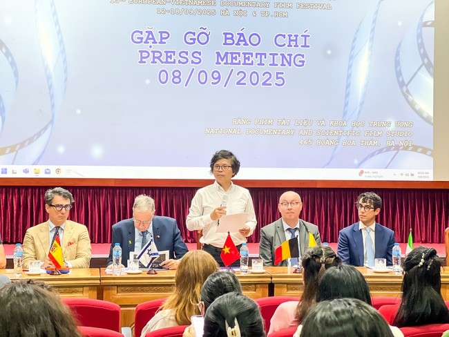 18 phim đặc sắc tại Liên hoan Phim Tài liệu Châu Âu – Việt Nam lần thứ 15 18 phim đặc sắc tại Liên hoan Phim Tài liệu Châu Âu – Việt Nam lần thứ 15