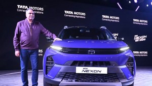 Điều gì khiến tầng lớp trung lưu Ấn Độ chưa mặn mà với xe điện?