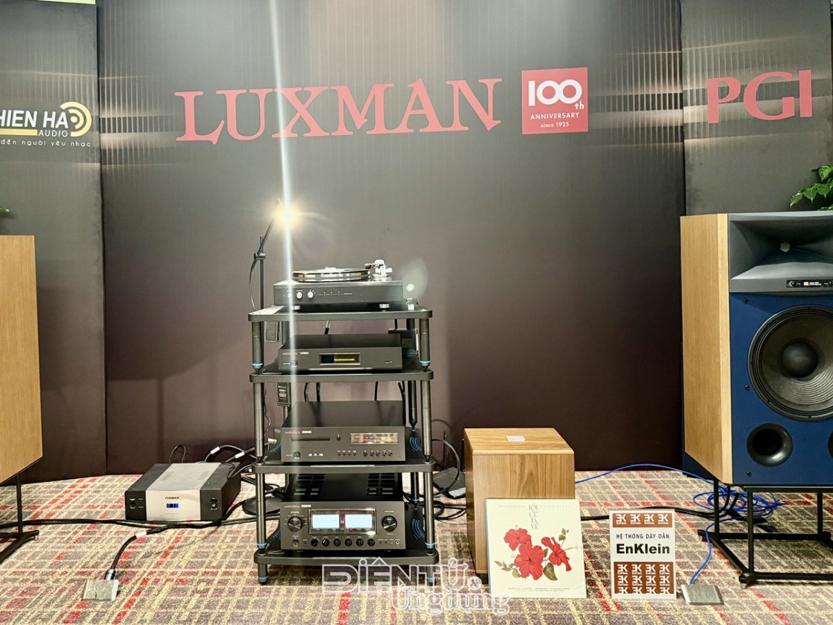 PGI trình diễn bộ sản phẩm LUXMAN Black Edition CENTENNIAL