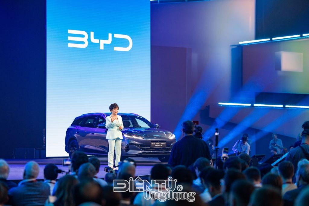 BYD tung 'cú đúp' ấn tượng tại triển lãm IAA Mobility 2025