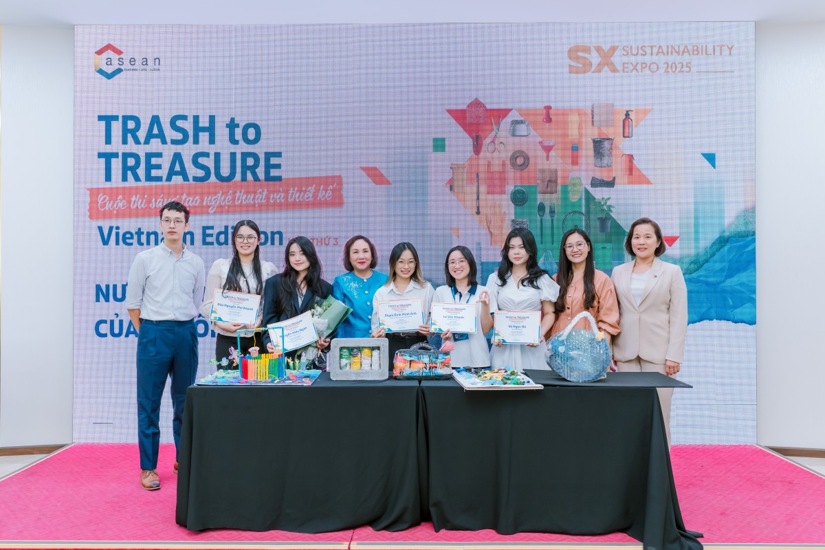 Trash to Treasure Việt Nam 2025: ‘Chú Rùa Lam’ giành giải nhất với thông điệp bảo vệ môi trường biển Trash to Treasure Việt Nam 2025: ‘Chú Rùa Lam’ giành giải nhất với thông điệp bảo vệ môi trường biển