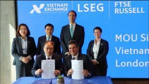 Bộ trưởng Nguyễn Văn Thắng làm việc với Sở Giao dịch chứng khoán London và FTSE Russell