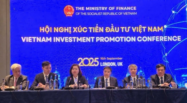Bộ Tài chính tổ chức thành công Hội nghị xúc tiến đầu tư tại Vương quốc Anh