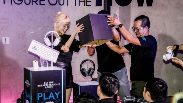 Logitech G ra mắt loạt sản phẩm gaming tạo đột phá tại sự kiện Logitech G Play