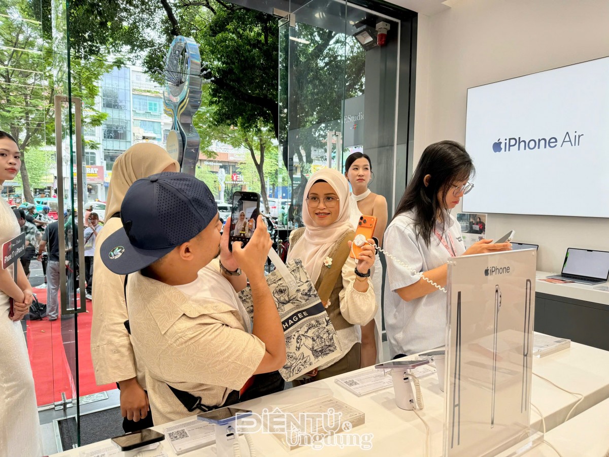 Mua ngay iPhone 17 và iPhone Air tại FPT Shop nhận ưu đãi đến 8 triệu đồng