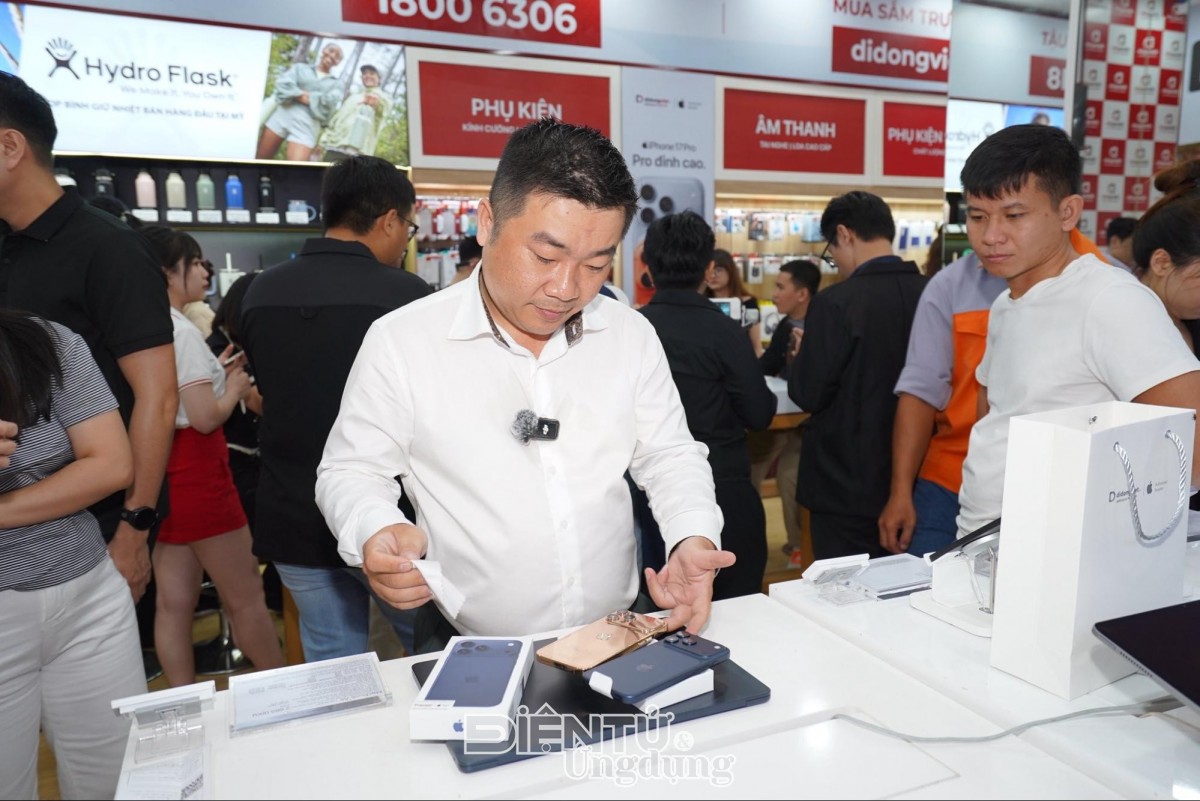 iPhone Air và iPhone 17 Pro Max mạ vàng iPhone Air và iPhone 17 Pro Max mạ vàng