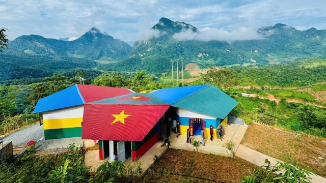 Ford Everest Team Vietnam+ 