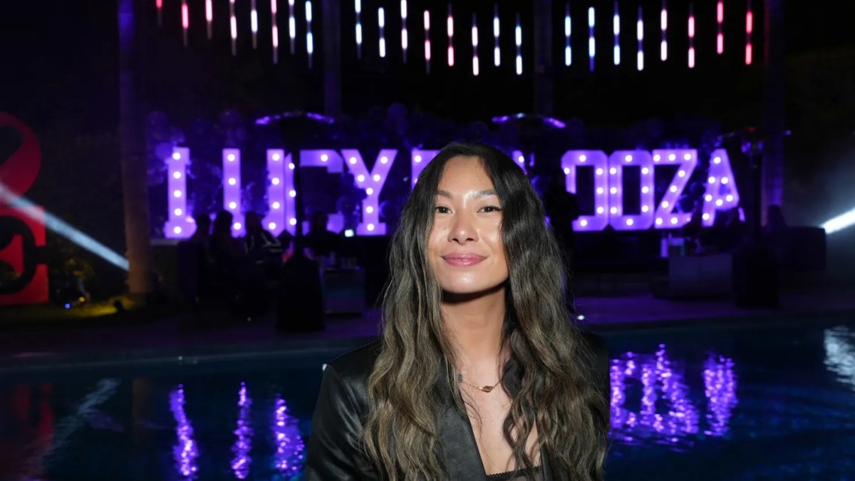 Tỷ phú 30 tuổi bỏ học đại học khuyên nên học ít nhất một năm ở bậc đại học