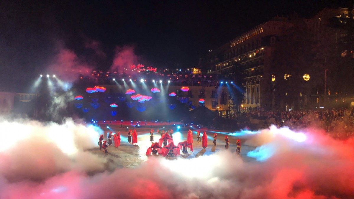 Sapa chờ đón du khách với 2 show diễn hấp dẫn của chính đồng bào dân tộc