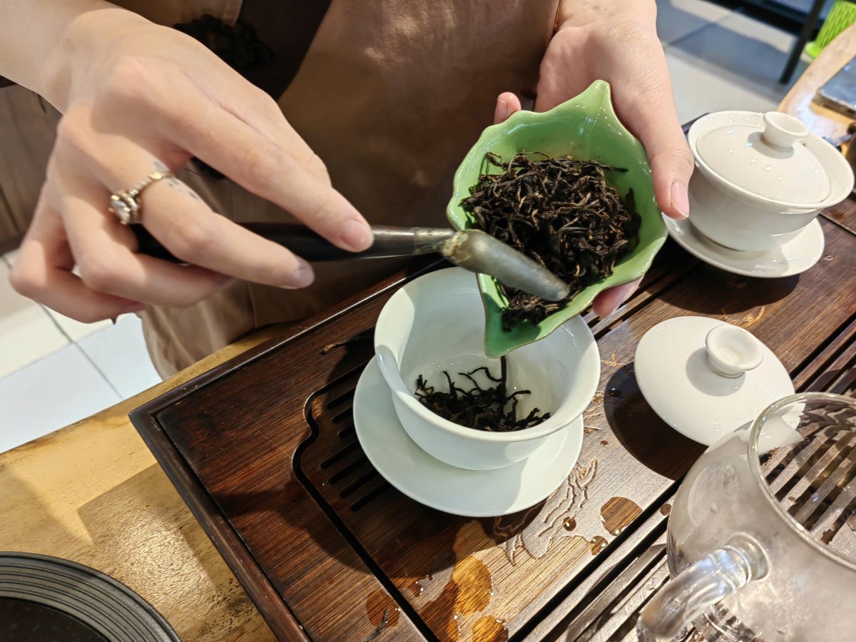 Trung tâm Trà 5 cực