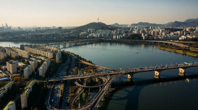 Thị trường Châu Á giao dịch trái chiều sau khi phố Wall tăng điểm bất chấp nguy cơ chính phủ Mỹ đóng cửa