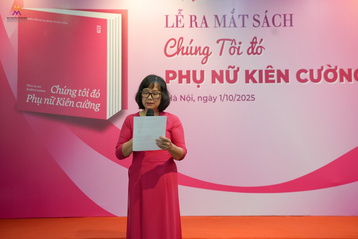 Ra mắt sách ảnh ‘Chúng tôi đó – Phụ nữ Kiên cường’