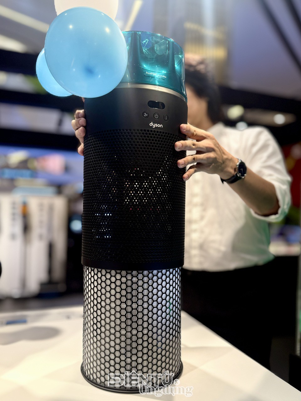 Dyson Hushjet™, máy lọc không khí nhỏ gọn nhất