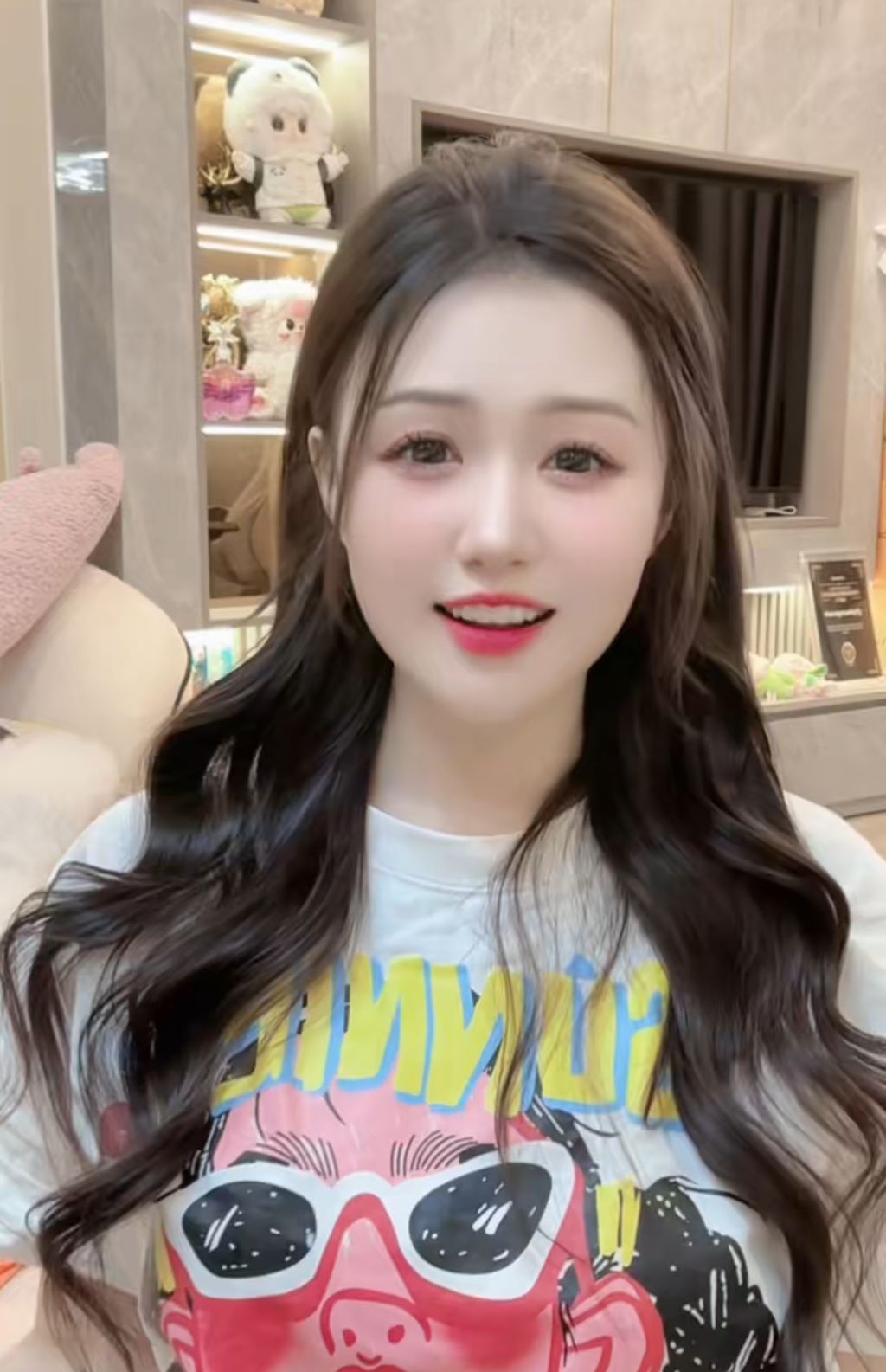 Phan Ngọc Anh Thư: Tìm cảm hứng sáng tạo từ những chuyến 'xê dịch' Phan Ngọc Anh Thư: Tìm cảm hứng sáng tạo từ những chuyến 'xê dịch'