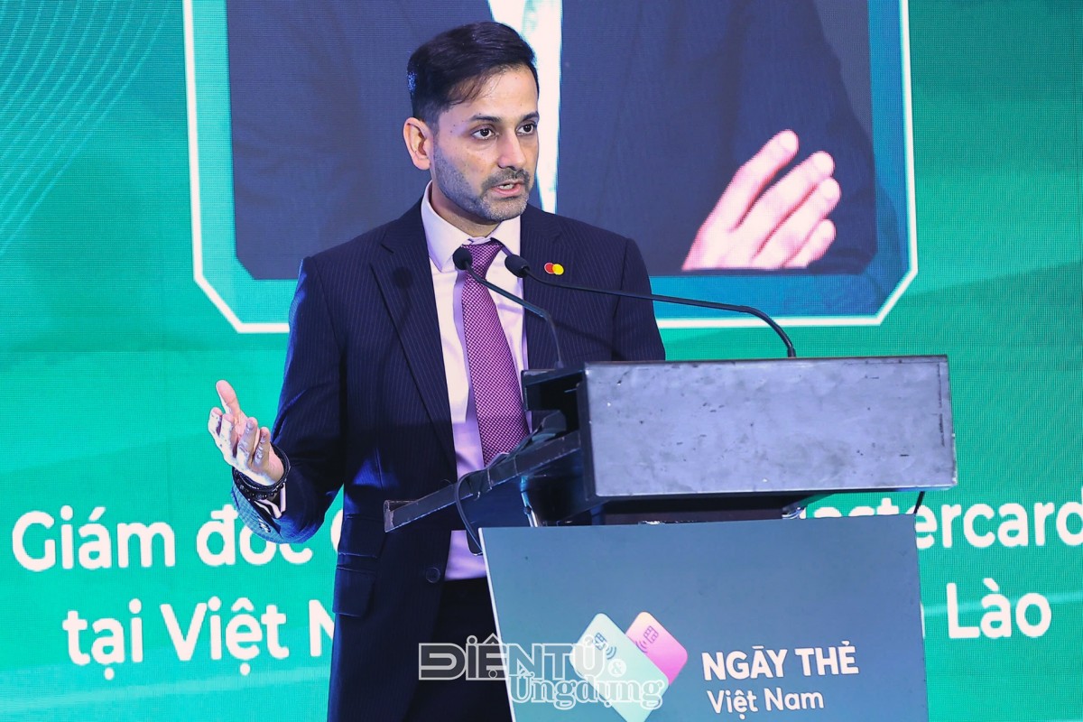 “Một chạm - Vạn niềm tin: Kiến tạo tương lai thanh toán số” “Một chạm - Vạn niềm tin: Kiến tạo tương lai thanh toán số”