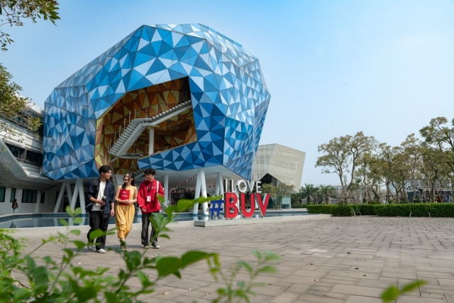 BUV – Đại học có vốn đầu tư nước ngoài duy nhất đạt kiểm định quốc tế được Bộ GD&ĐT công nhận