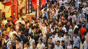 Sự bùng nổ du lịch tuần lễ vàng của Trung Quốc che giấu cuộc chiến giá cả khốc liệt