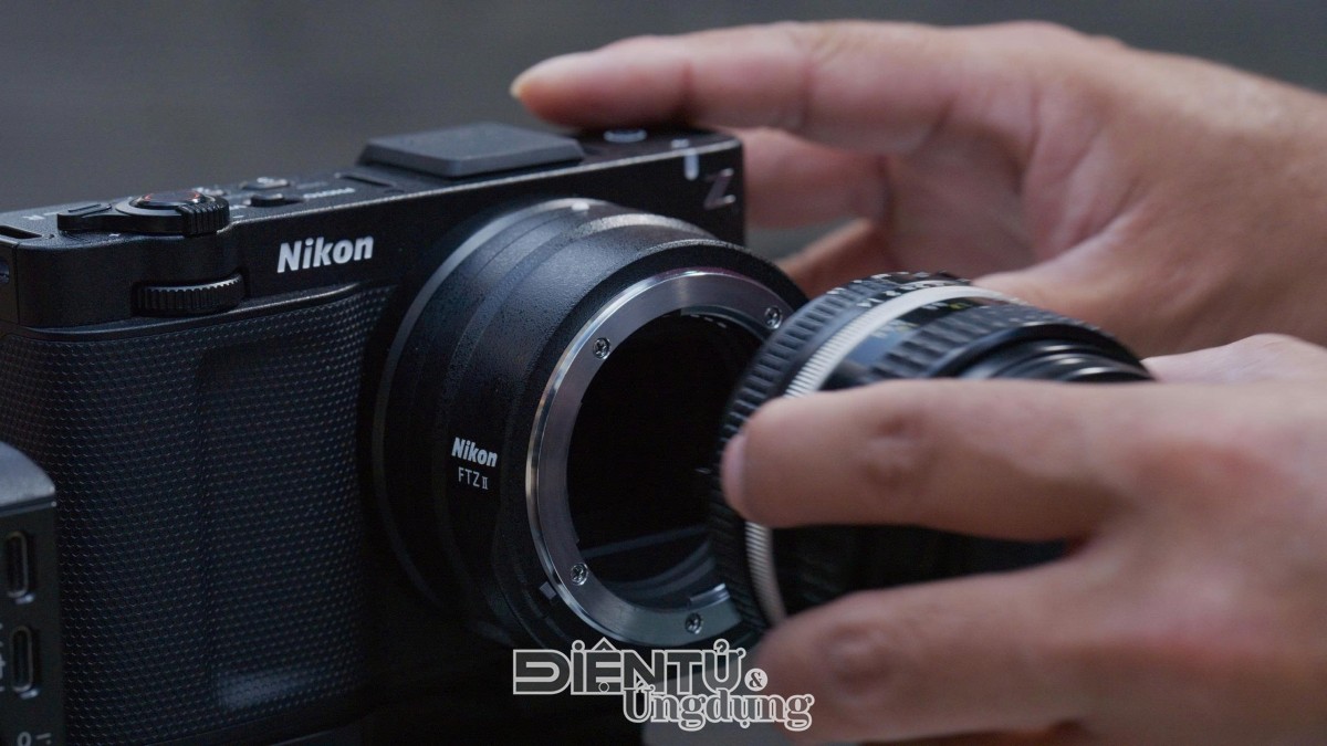 Nikon ra mắt mẫu máy ảnh Nikon ZR Nikon ra mắt mẫu máy ảnh Nikon ZR