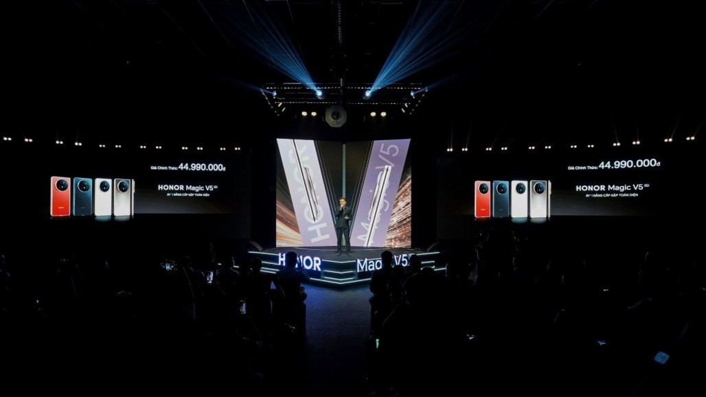 HONOR Magic V5: chuẩn mực mới của smartphone màn hình gập