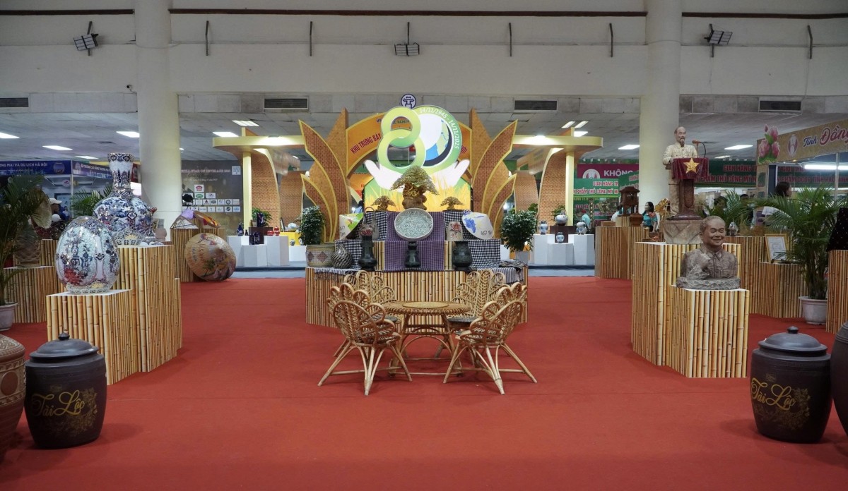 Hội chợ Làng nghề Việt Nam lần thứ 21: Tôn vinh giá trị truyền thống, thúc đẩy kết nối giao thương