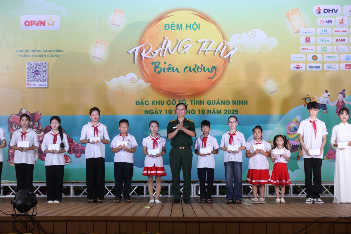 Trăng thu biên cương 2025: Mang Trung thu yêu thương đến với trẻ em vùng biên và hải đảo