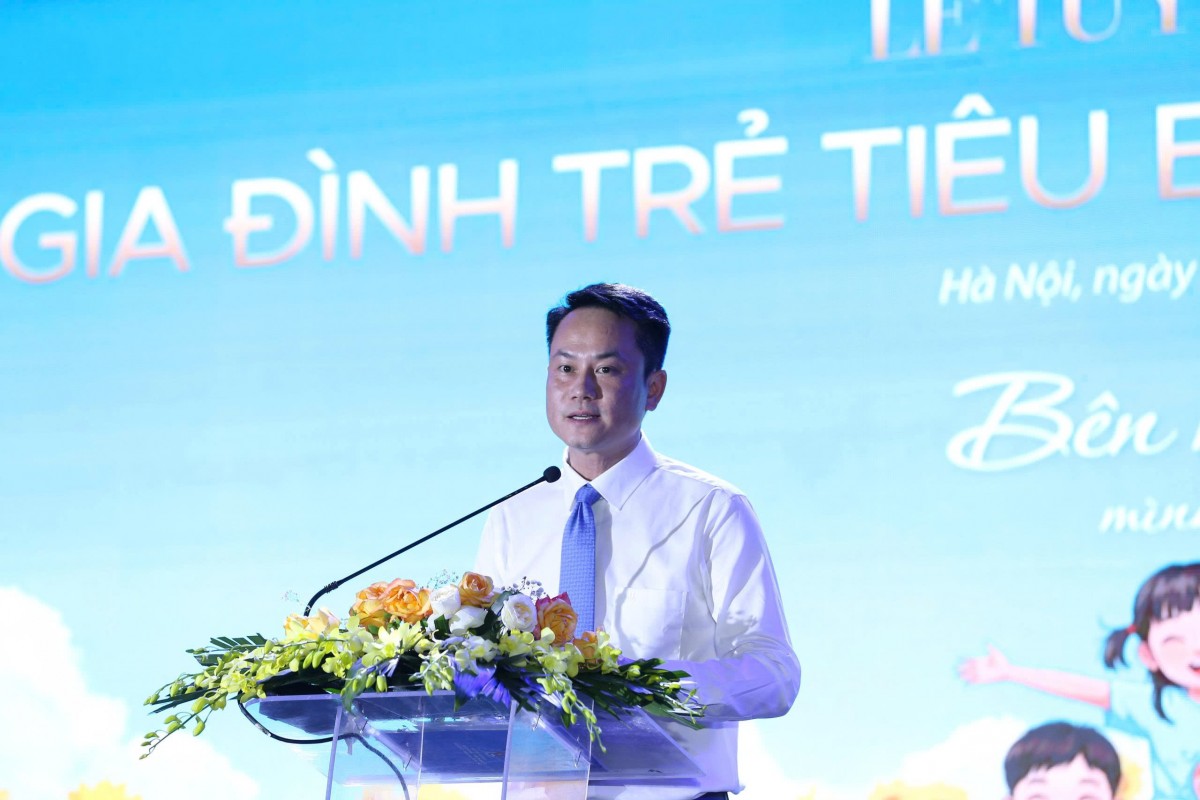 gia-dinh-tre-tieu-bieu gia-dinh-tre-tieu-bieu