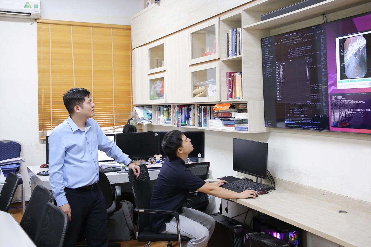 Trường Đại học Công nghệ kết hợp với Bệnh viện Bạch Mai phát triển hệ thống AI chẩn đoán sớm ung thư phổi