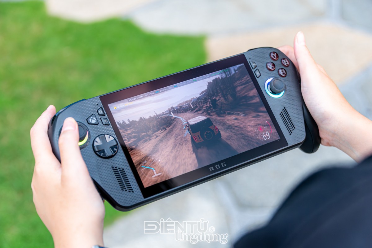 ASUS ROG Xbox Ally và ROG Xbox Ally X chính thức lên kệ