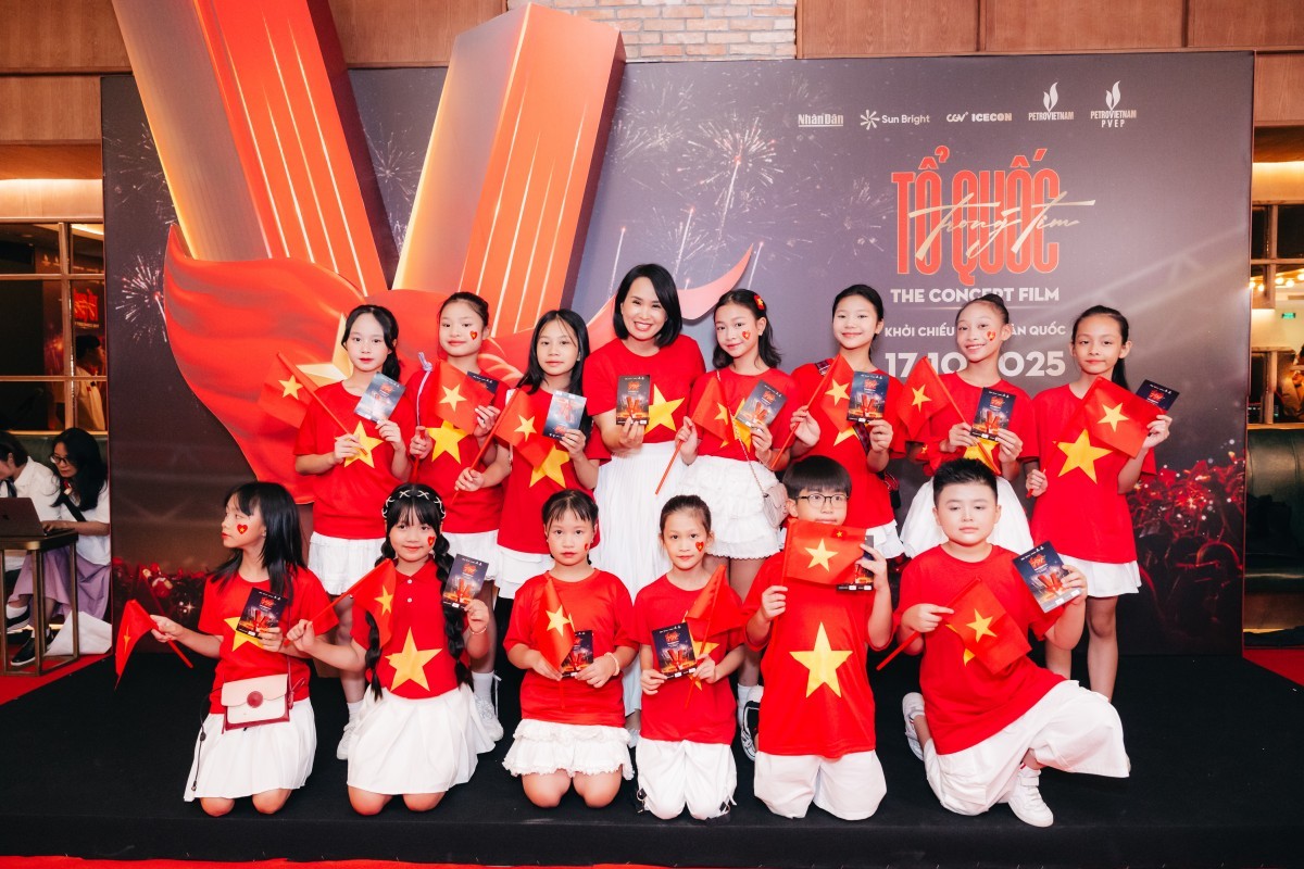 Ra mắt phim hòa nhạc 