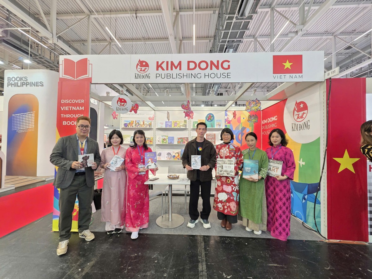 anh-2-gian-hang-nxb-kim-dong-tai-ff-2025-320251017165503.jpg?rt=20251017165520