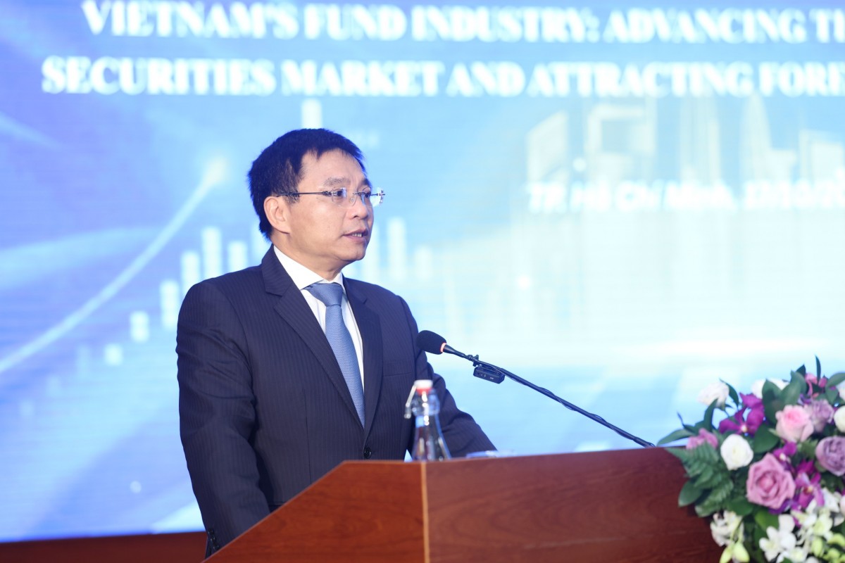 Ngành quỹ trong tiến trình phát triển thị trường chứng khoán và thu hút dòng vốn đầu tư gián tiếp vào Việt Nam