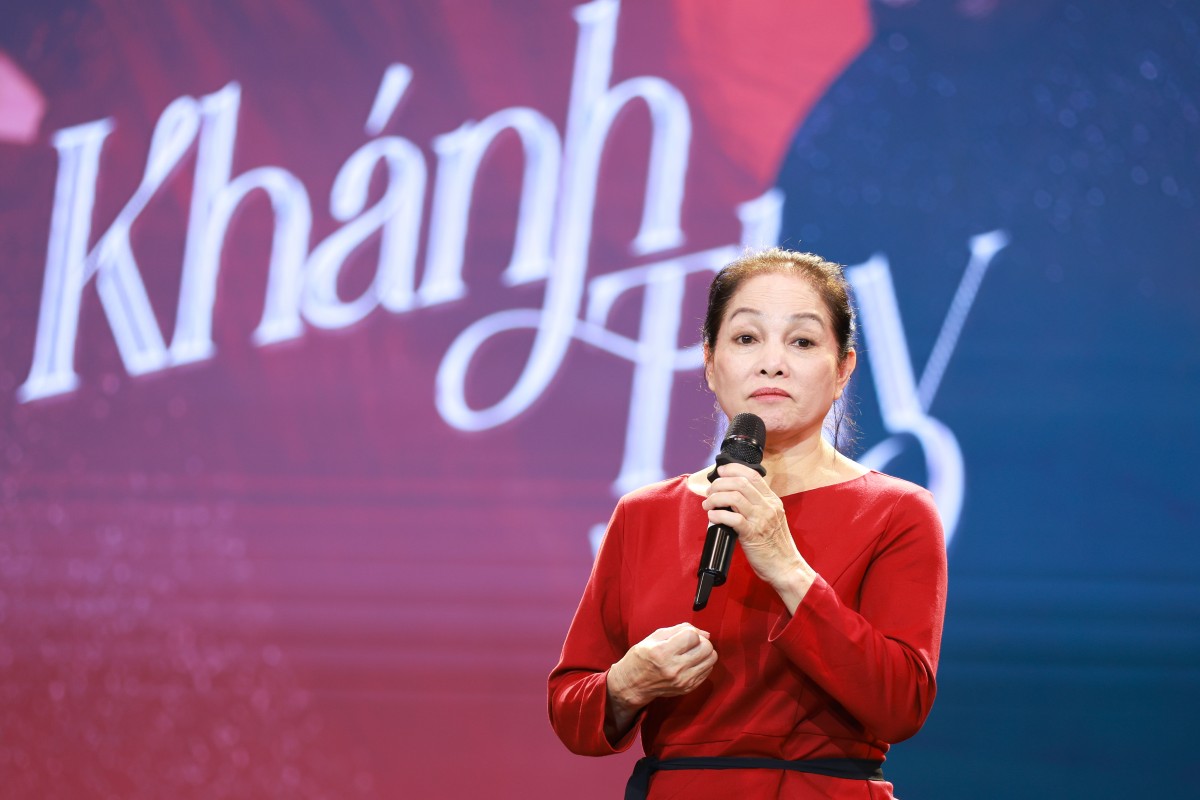 Khánh Thy ra mắt album Vol.2 với 11 MV chỉn chu, đậm dấu ấn cá nhân