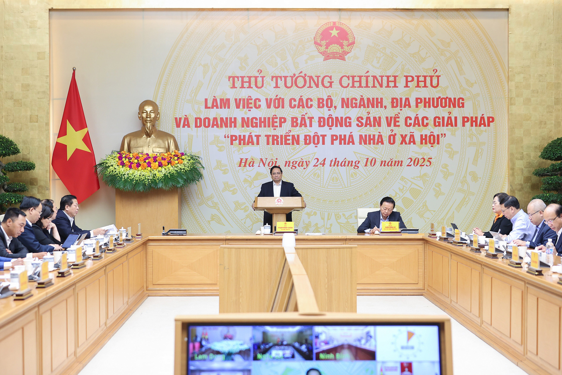 Thủ tướng: Không để người mua nhà ở xã hội phải  img3727 17612757011602094351718.jpg