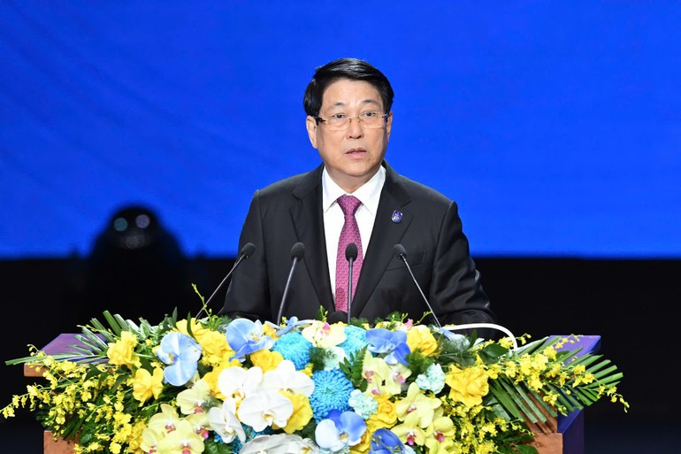 Chủ tịch nước Lương Cường phát biểu tại buổi lễ. Chủ tịch nước Lương Cường phát biểu tại buổi lễ.