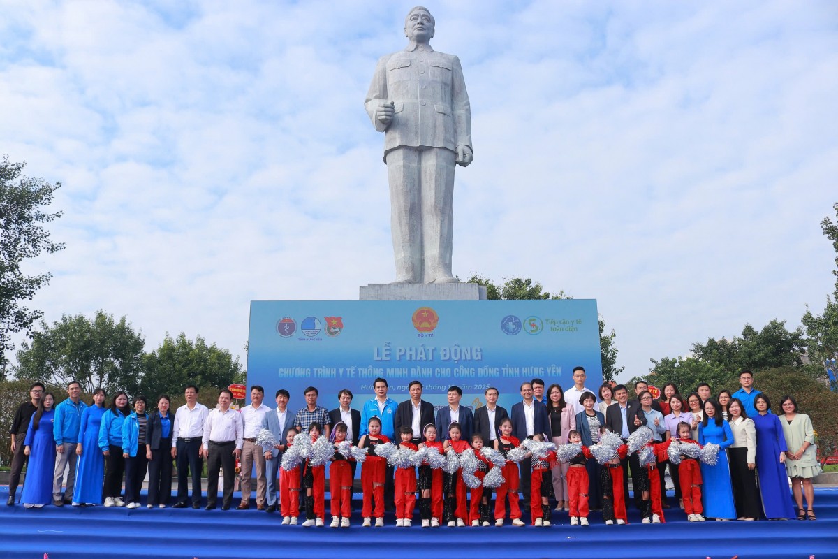 Hưng Yên: Phát động Chương trình Y tế thông minh dành cho cộng đồng Hưng Yên: Phát động Chương trình Y tế thông minh dành cho cộng đồng