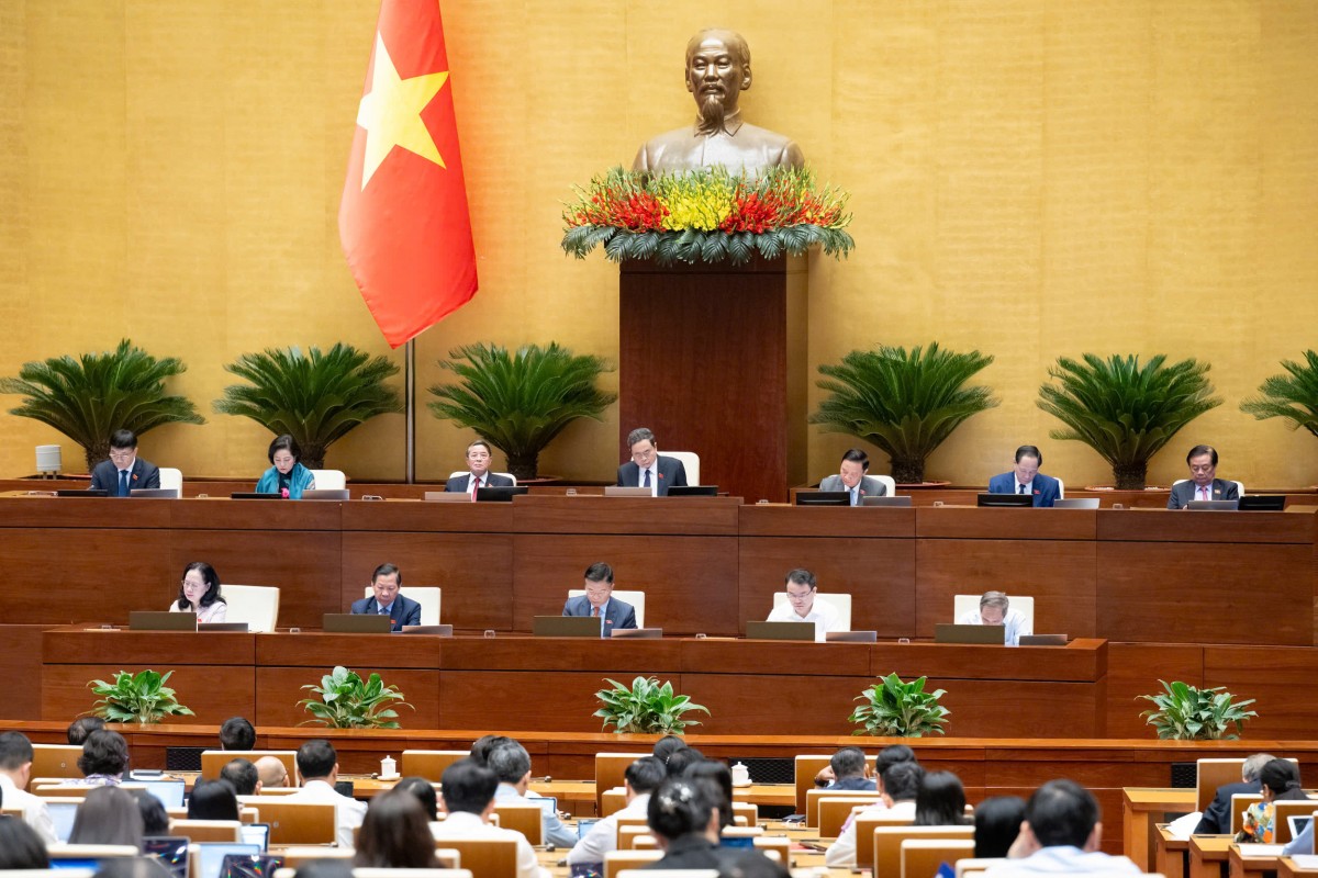 Kiểm soát chặt bạo lực học đường và bắt cóc online trên không gian mạng Kiểm soát chặt bạo lực học đường và bắt cóc online trên không gian mạng