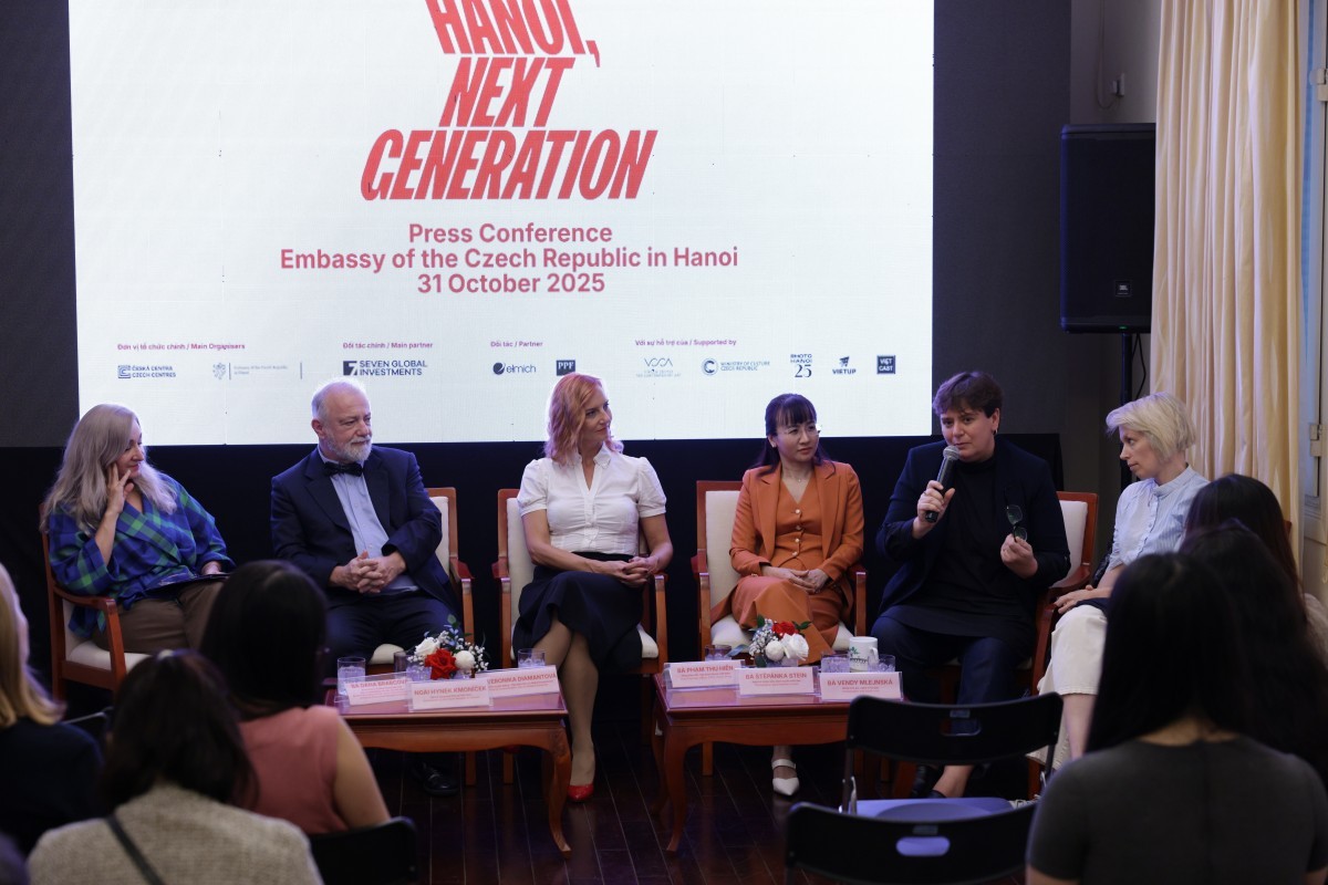 Little Hanoi - Next Generation: Trải nghiệm gắn kết Việt-Séc qua nhiếp ảnh