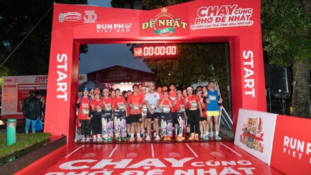 Hơn 3.000 người tham dự 