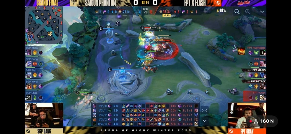 Trận chung kết diễn ra căng thẳng ngay từ game đấu đầu tiên.