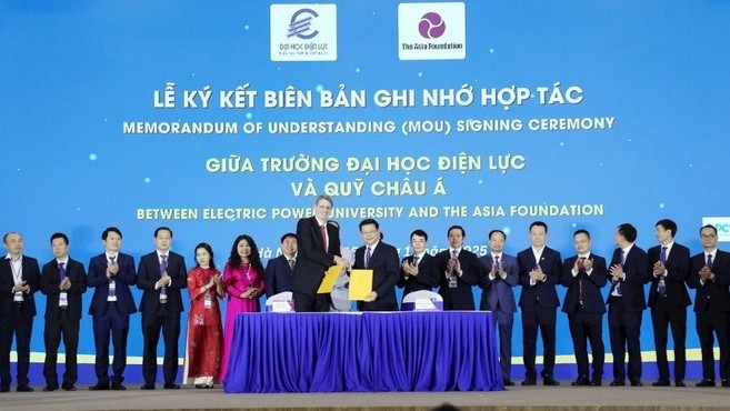 EEE-AM 2025: Chuyên gia năng lượng toàn cầu tìm lời giải cho kỹ thuật điện tương lai