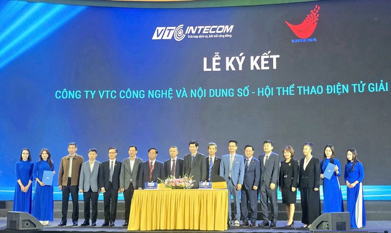 VIRESA, TESF và VTC Intecom ký kết hợp tác. Nguồn: Báo Nhân dân. VIRESA, TESF và VTC Intecom ký kết hợp tác. Nguồn: Báo Nhân dân.