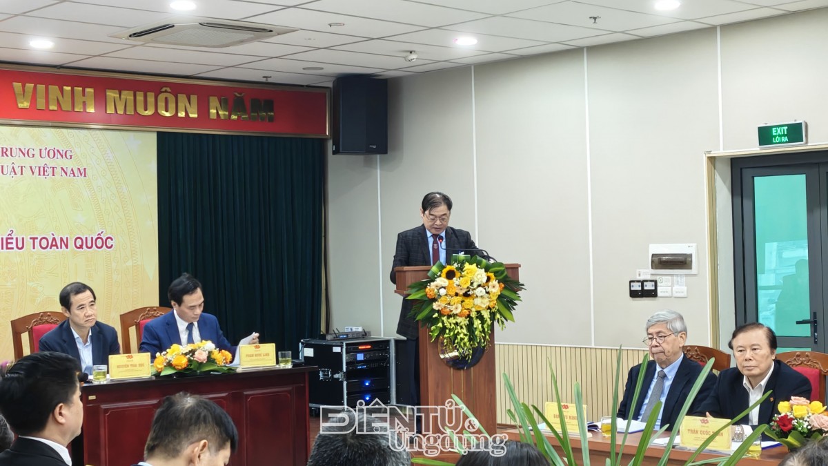 Trí thức khoa học góp ý Dự thảo Văn kiện Đại hội XIV của Đảng Trí thức khoa học góp ý Dự thảo Văn kiện Đại hội XIV của Đảng