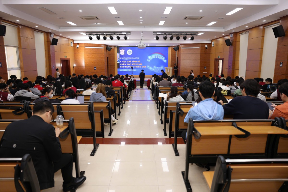 Trường Đại học Y Hà Nội tổ chức CME quốc tế nam học và y học giới tính 2025: Lấp khoảng trống nhân lực và chuẩn hóa thực hành lâm sàng Trường Đại học Y Hà Nội tổ chức CME quốc tế nam học và y học giới tính 2025: Lấp khoảng trống nhân lực và chuẩn hóa thực hành lâm sàng