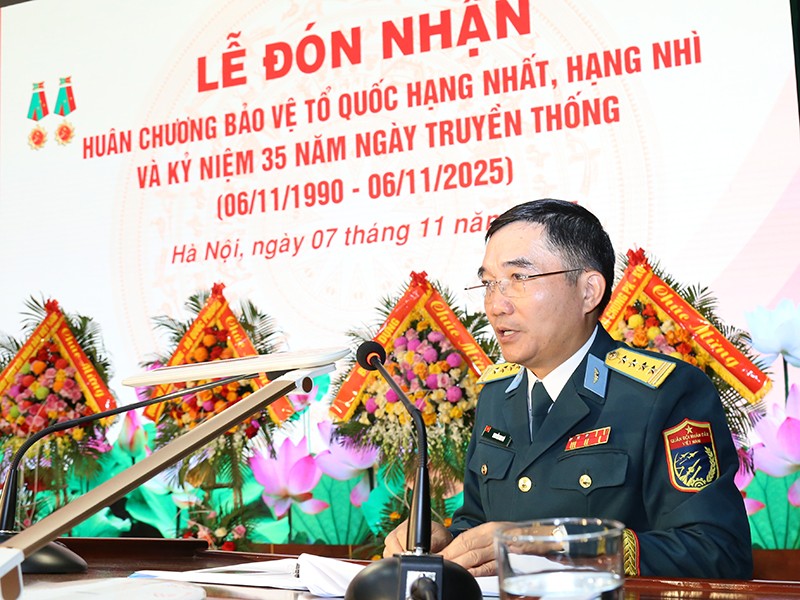 Tổng công ty ACC và Công ty ADCC kỷ niệm 35 năm Ngày truyền thống, đón nhận Huân chương Bảo vệ Tổ quốc Tổng công ty ACC và Công ty ADCC kỷ niệm 35 năm Ngày truyền thống, đón nhận Huân chương Bảo vệ Tổ quốc