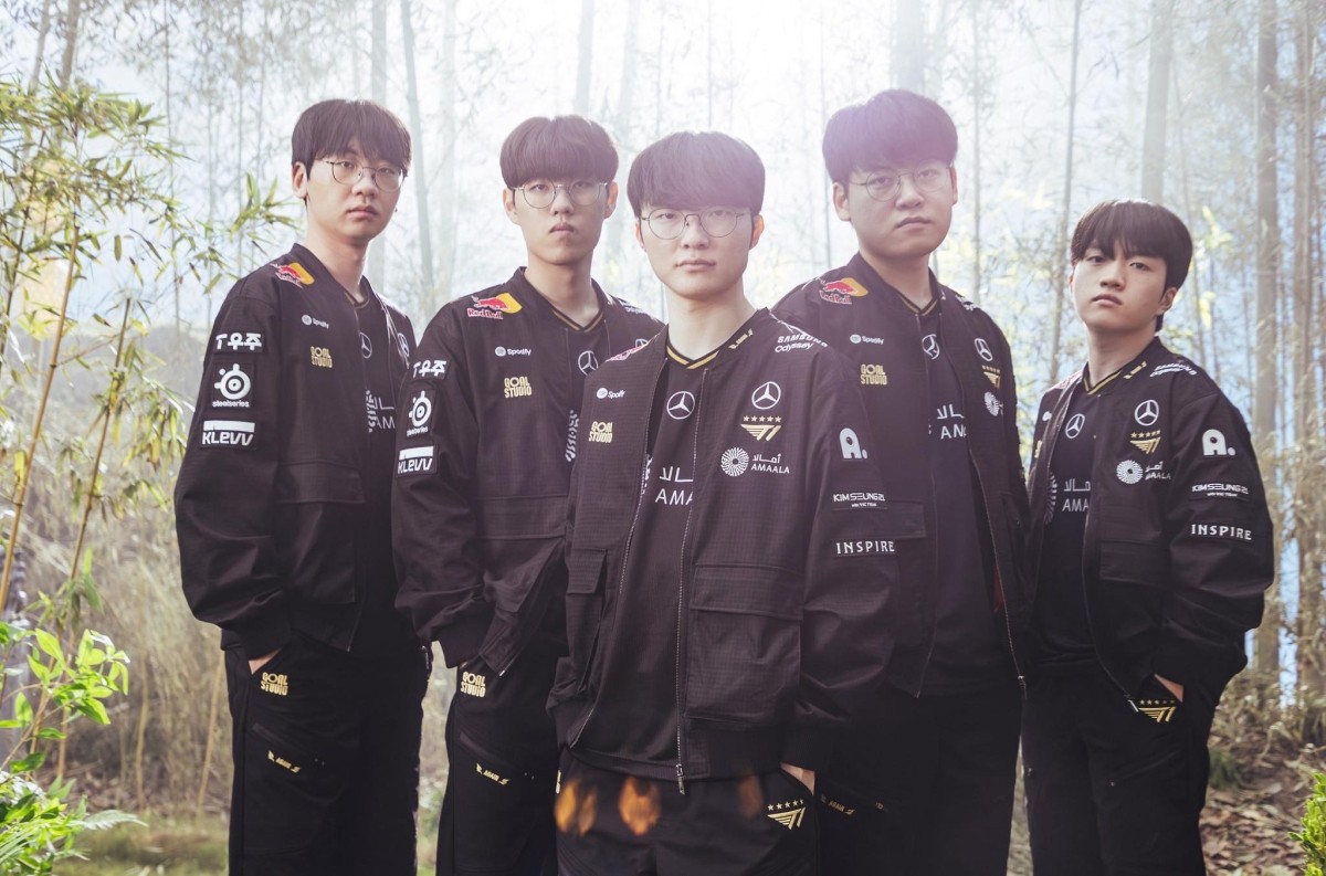 T1 đứng trước cơ hội làm nên cú ăn 3 lịch sử.